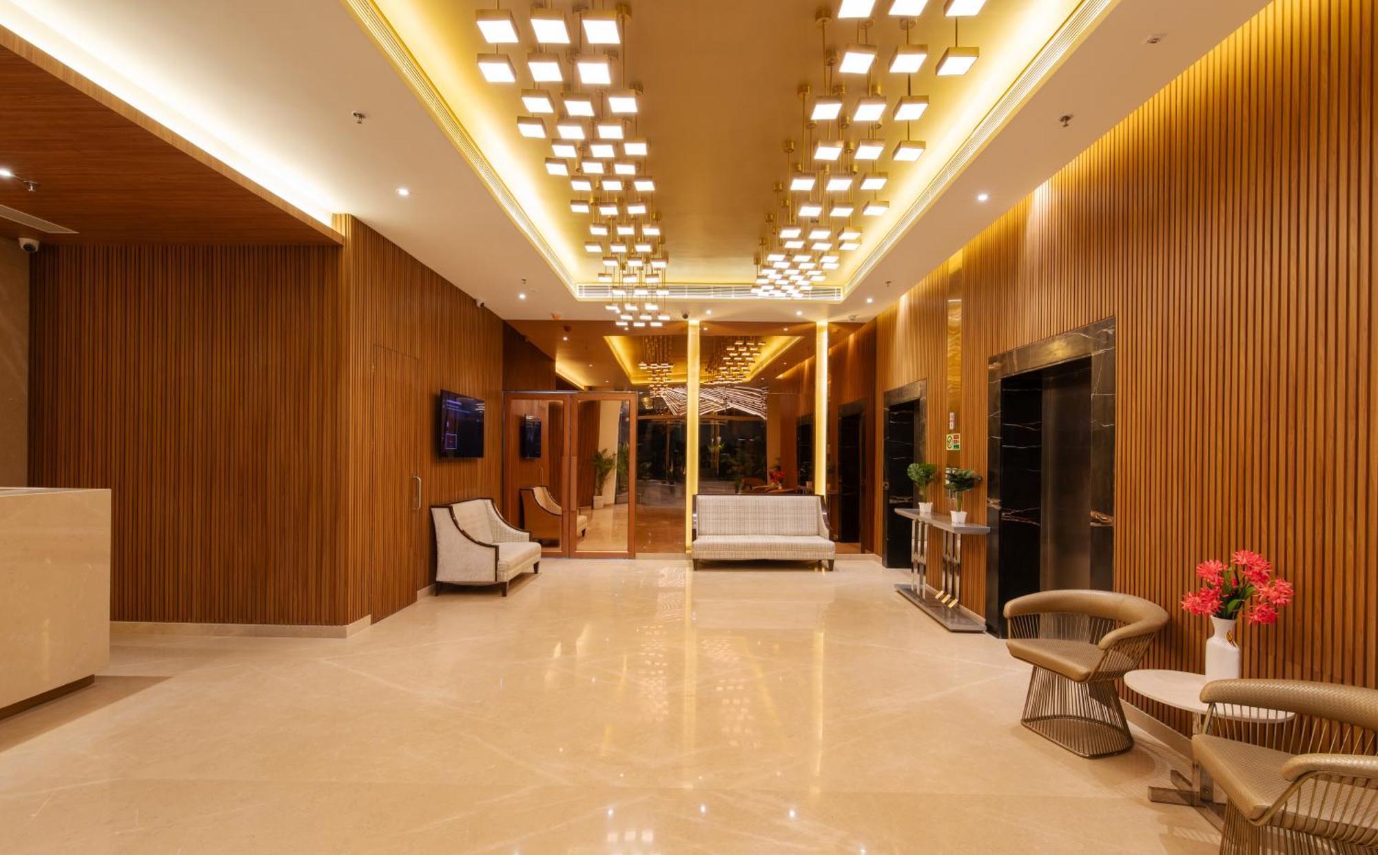 Hometel Alambagh Lucknow - A Sarovar Hotel Exterior foto